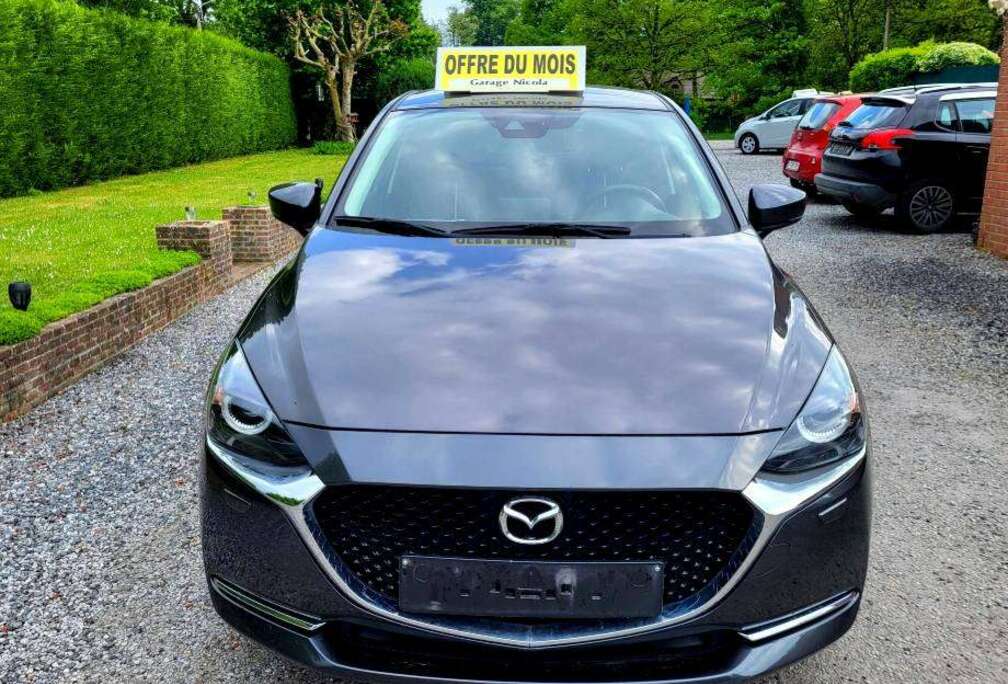 Mazda Skyactiv-G MHEV Pure / 1.5 i / 60850 Km / 2021