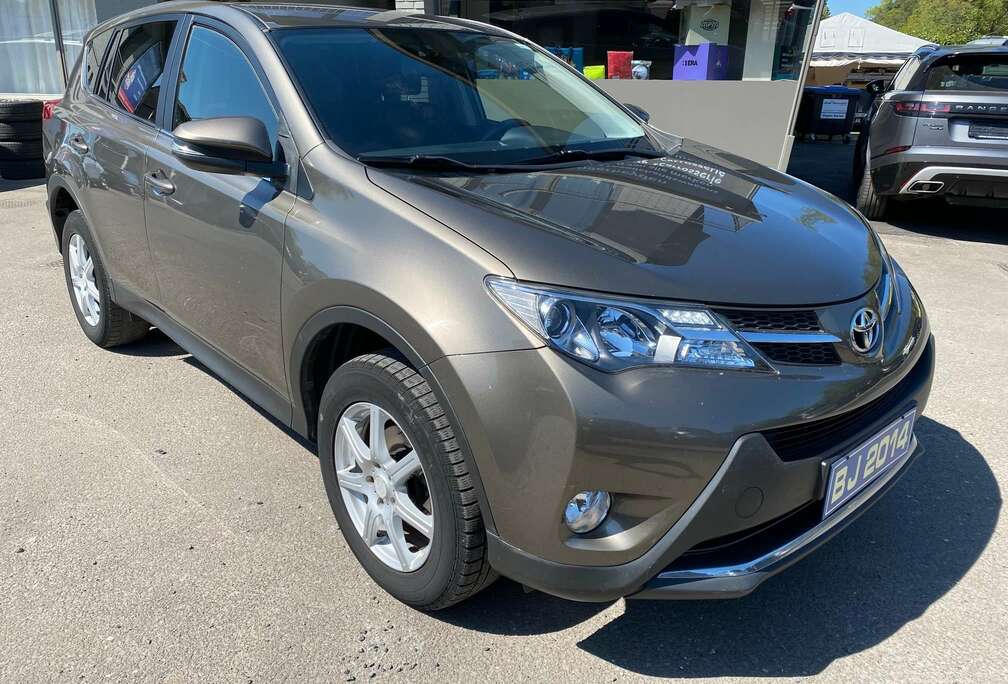 Toyota RAV4 2.0 D-4D 4x2 Style