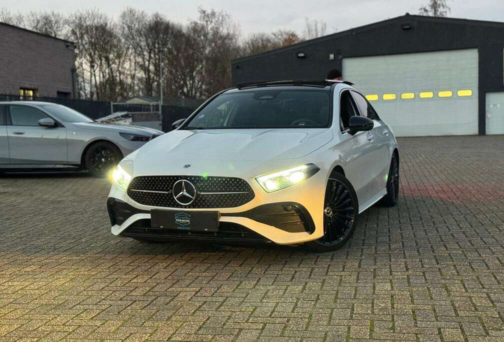Mercedes-Benz A 200 7G-DCT AMG Line FULL OPTION