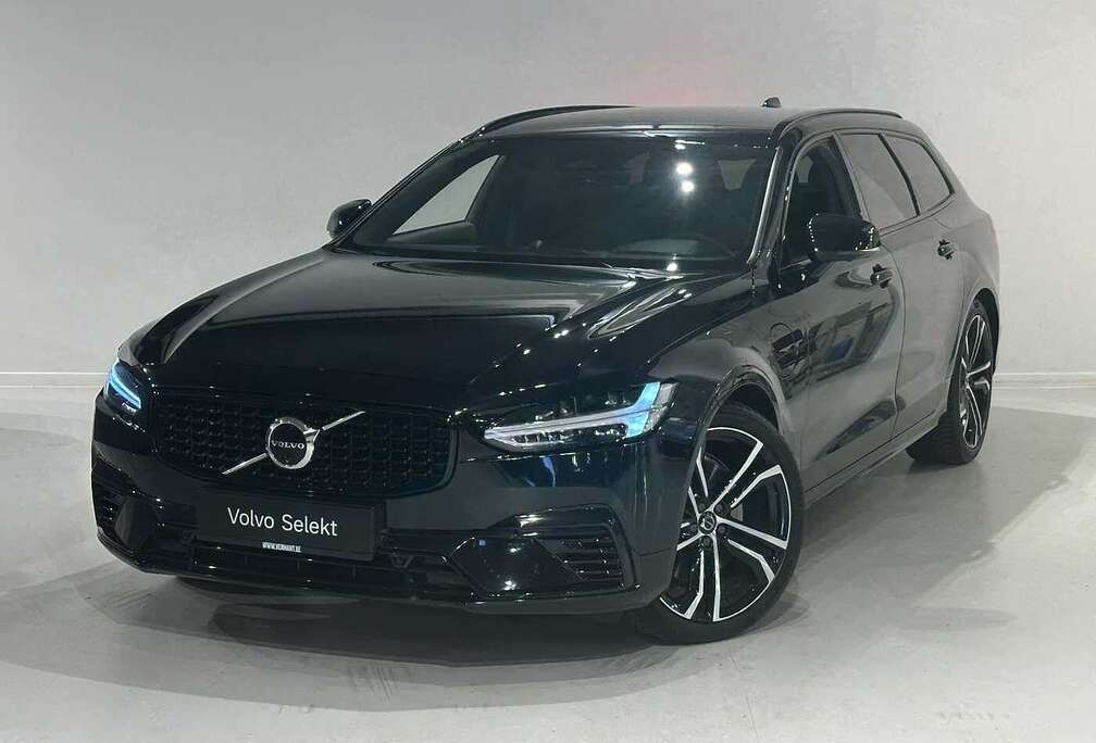 Volvo T6 Recharge Plus Dark + B&W/LUCHTVERING