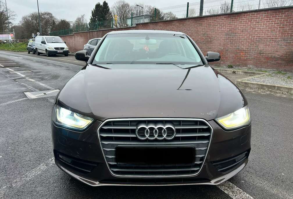 Audi 2.0 TDI DPF multitronic Attraction
