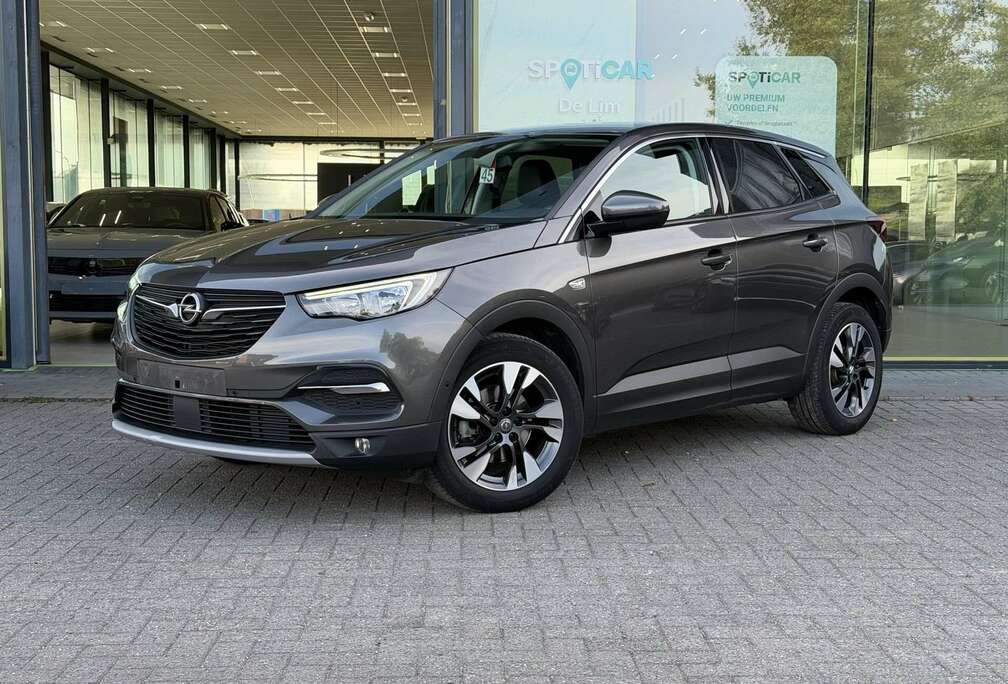 Opel Innovation 1.2T Automaat *Navi*CarPlay*Camera*Trekhaak*