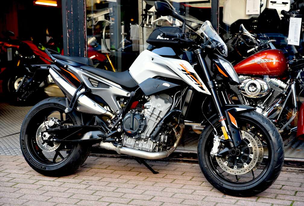 ***MOTO VERTE***