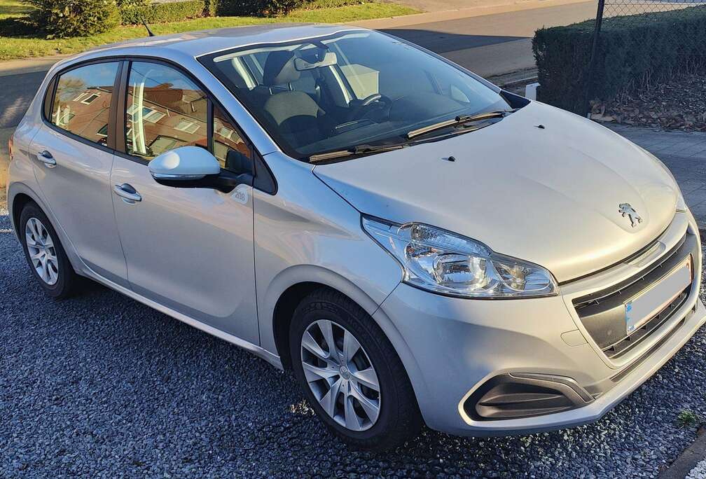 Peugeot 208 PureTech 68 Like