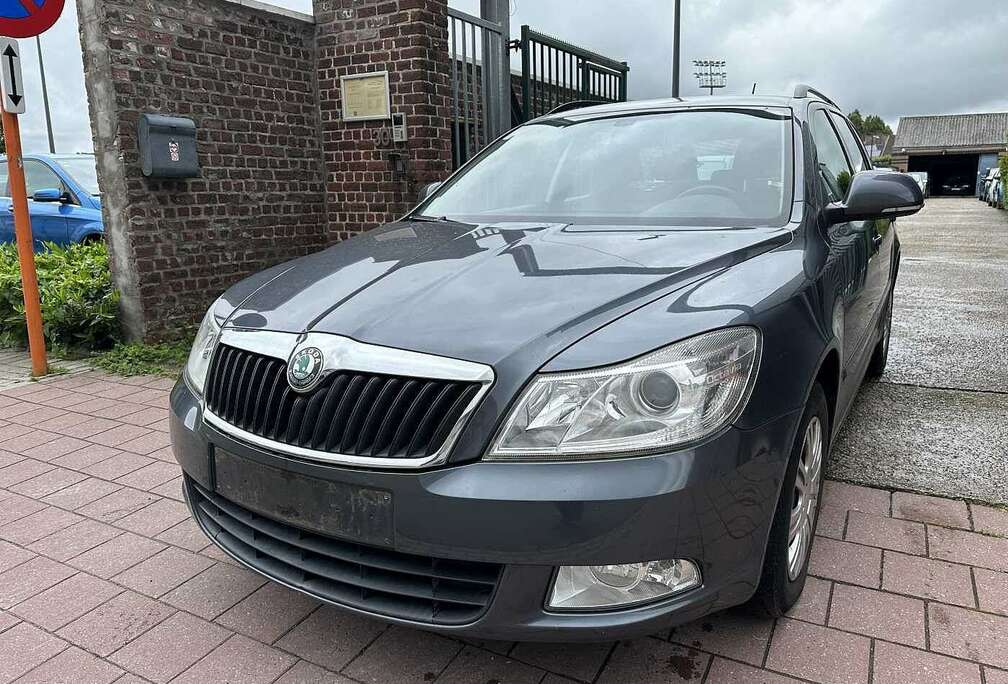 Skoda COMBI 1.2 TSI MET 145DKM HANDELARS & EXPORT