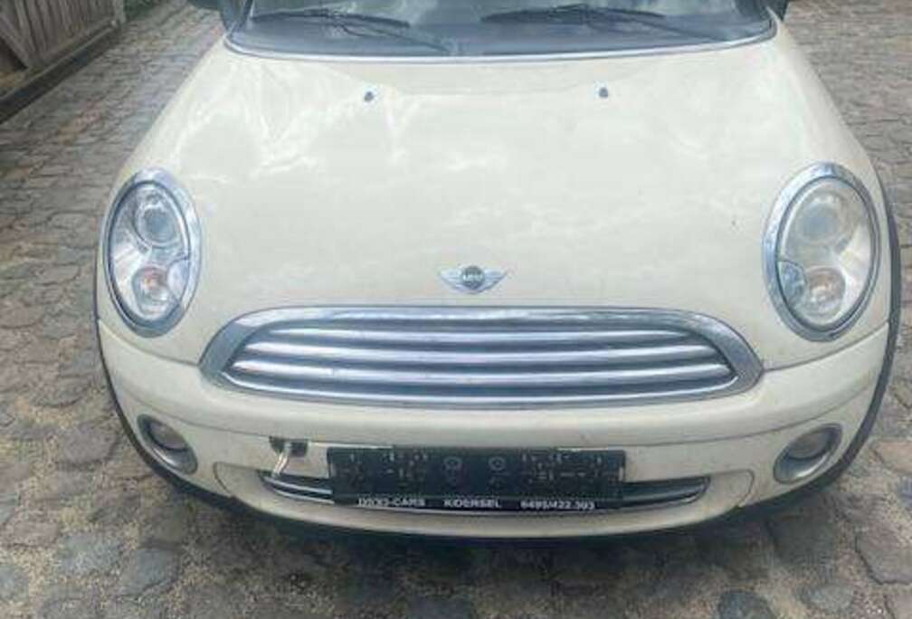MINI Mini Cabriolet 1.6i One