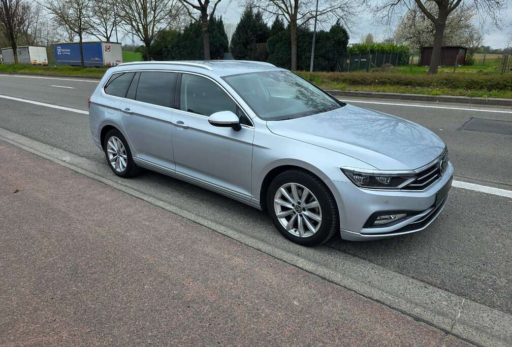 Volkswagen 2.0 TDi SCR Elegance Business DSG 1EIG. IN PERFECTE STAAT. 2023. VEEL OPTIES