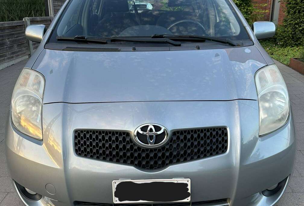 Toyota 1.4 Turbo D-4D Linea Sol