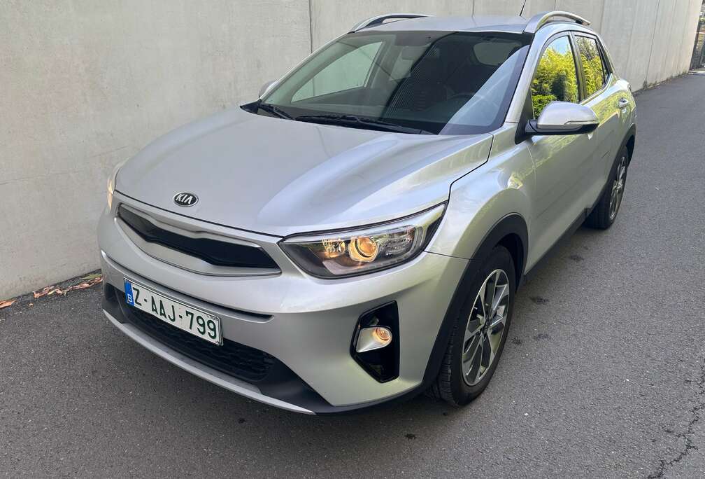 Kia 1.0 T Sense ISG/clima auto/camera/navigation …