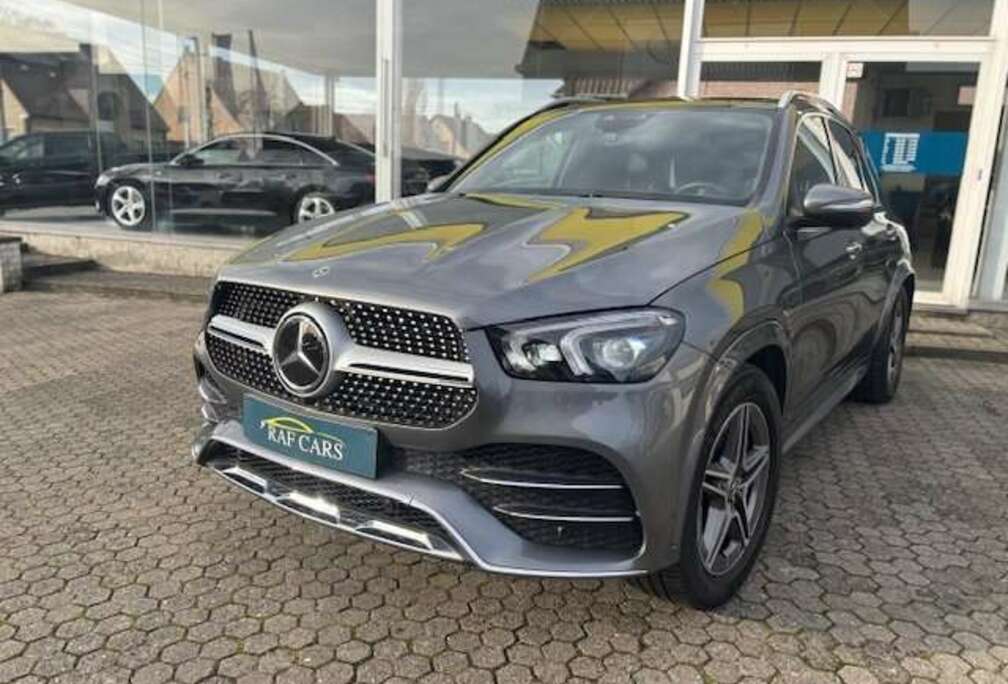 Mercedes-Benz de 4Matic 9G-TRONIC AMG Line  FULL OPTION