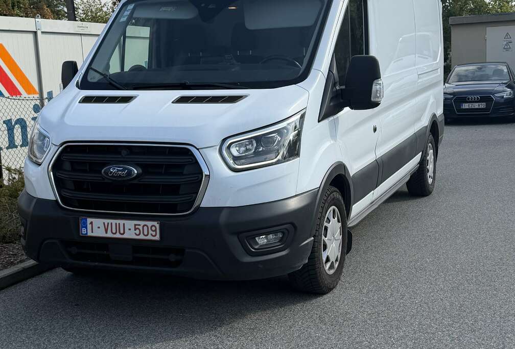 Ford 2.0 TDCi L3H2 RWD Trend (EUVI)