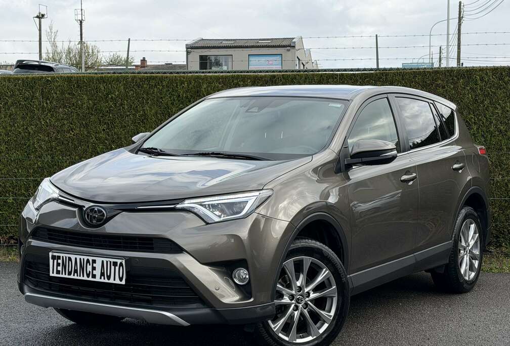 Toyota RAV4 2.OI 152CV AWD 4X4 GPS CAMERA ADAPTATIF REGUL