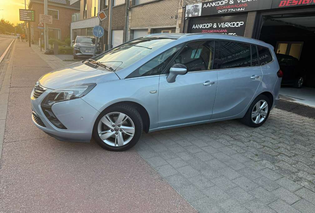 Opel Zafira 1.4 Turbo 140pk 1er Main 7 Place Navigations