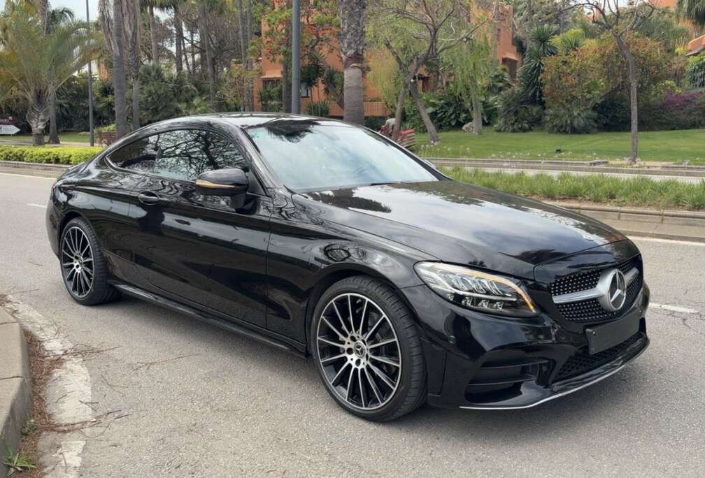 Mercedes-Benz Coupe PACK AMG facelIft  Virtual  GARANTIE 1 An