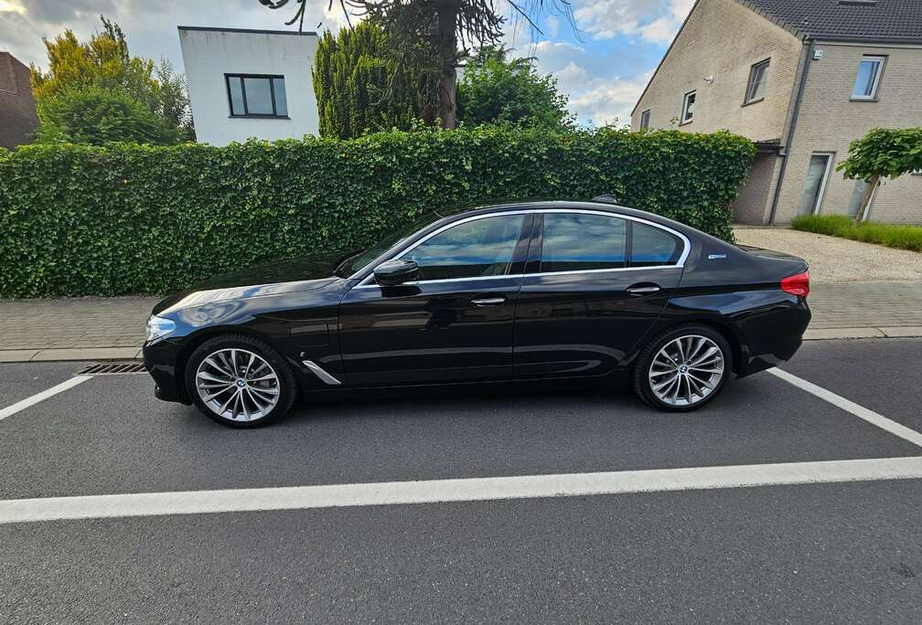 BMW 530eA PHEV Performance (185 kW)