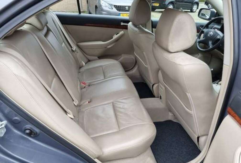 Toyota 2.0i VVT-i 16v D4 Linea Sol