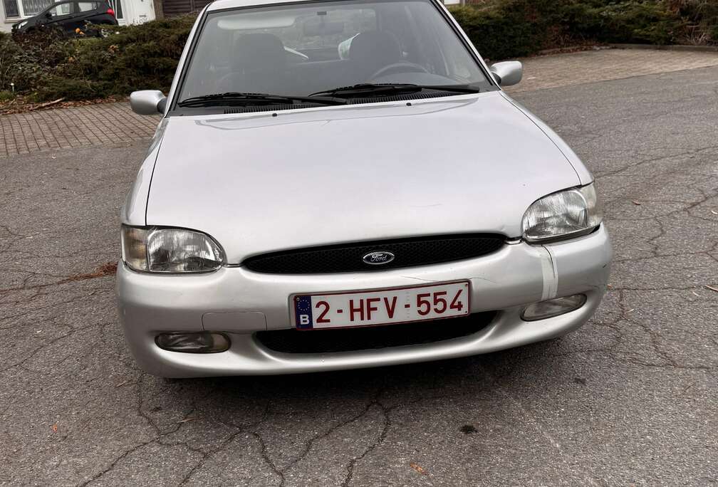 Ford Pret A Immatriculé