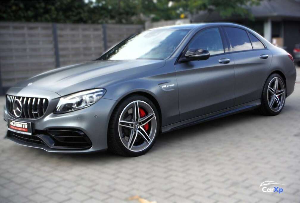 Mercedes-Benz S - DISTRONIC PLUS - COMAND