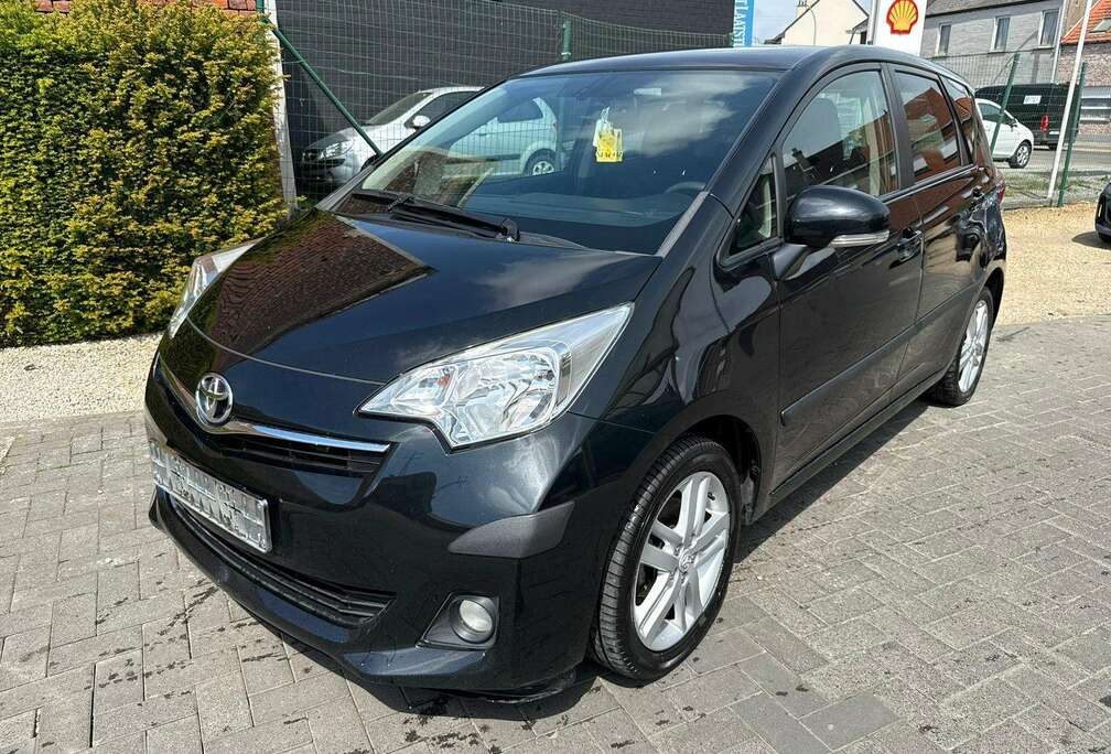 Toyota Verso S 1.33 VVT-i Natura GARANTIE 1 AN/JAAR