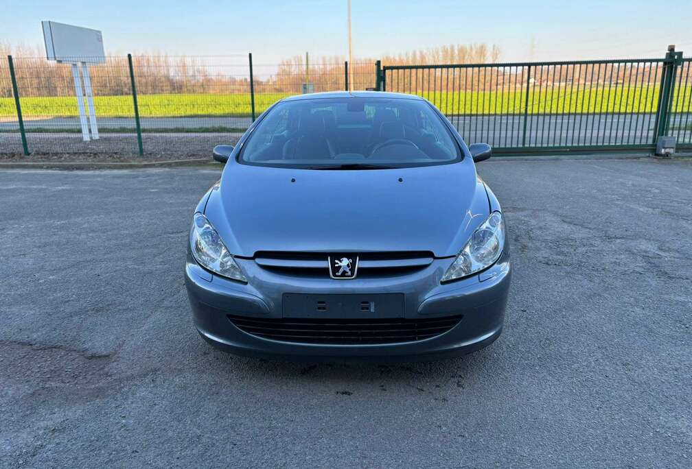 Peugeot 307 CC 2.0 essence Airco
