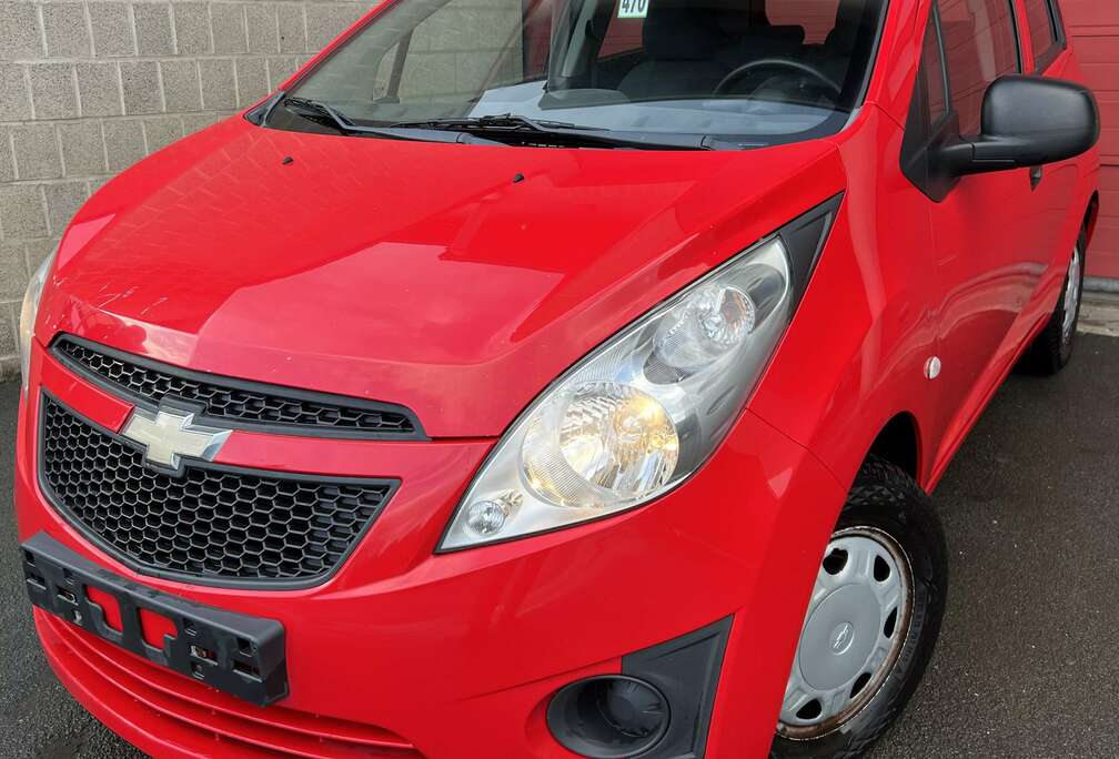 Chevrolet 1.0i
