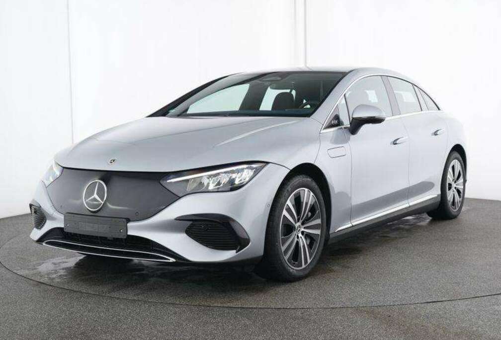 Mercedes-Benz EQE Business Line