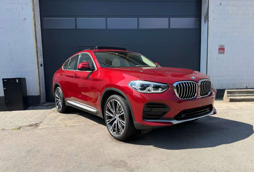 BMW xDrive20i * xLine * ETAT NEUF * PANO * JANTES 21\