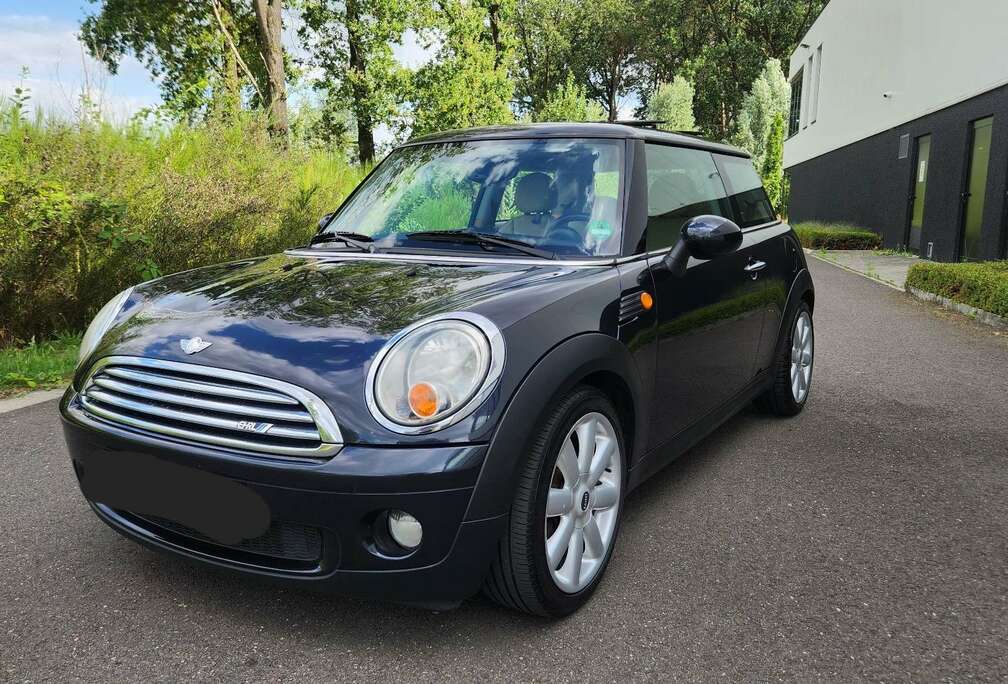 MINI Automaat Benzine  1.6 FULL OPTION GEKEURD