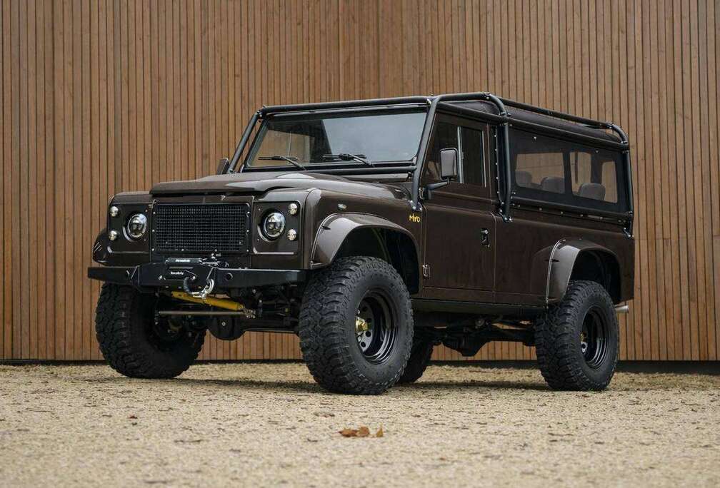 Land Rover 110