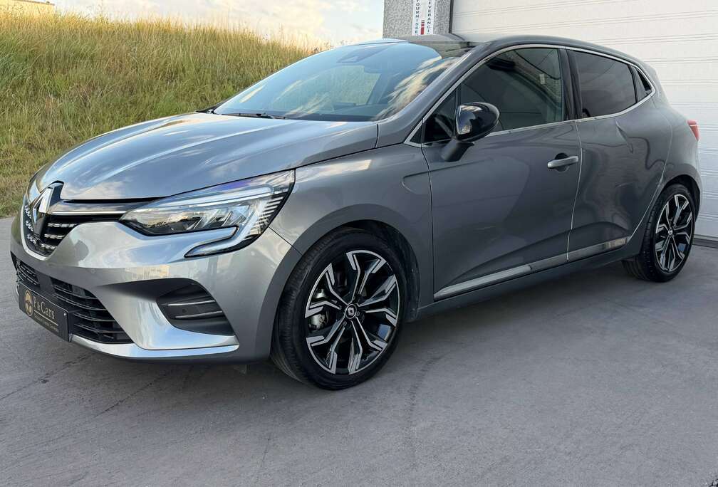 Renault Clio Hybrid 1.6i E-TECH Techno