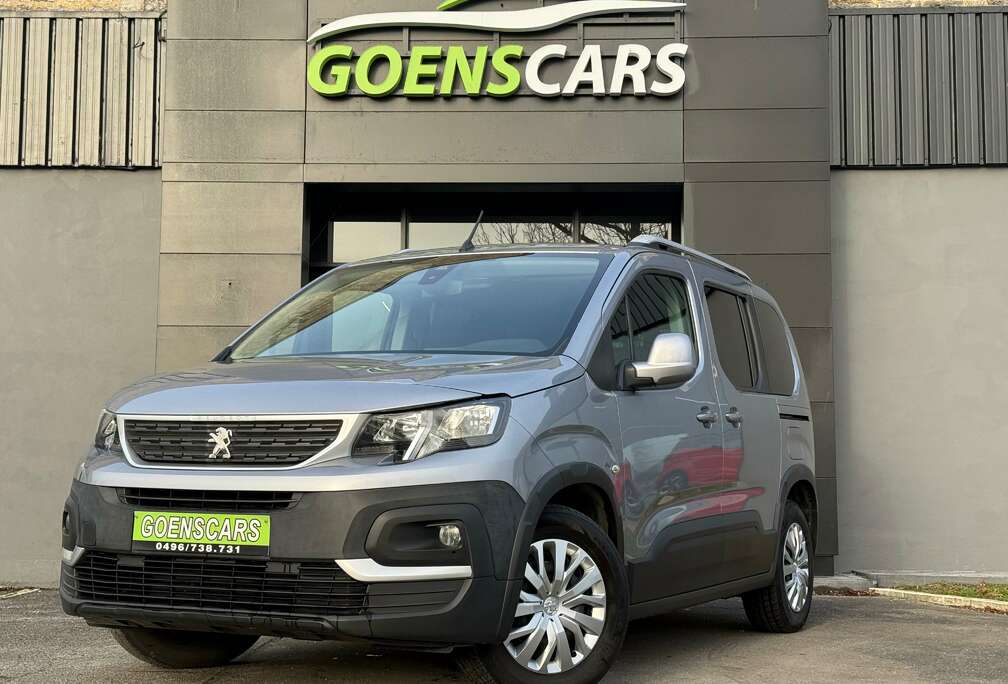 Peugeot Rifter 1.2T CLIM,GPS,RADARS,PRTE  IMMATRICULER,GARANTIE…