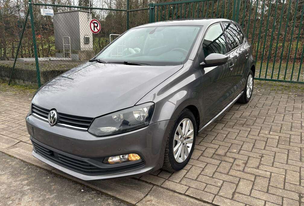 Volkswagen Polo 1.2 TSI DSG I APPLE CARPLAY I CAPTEURS AV + ARR