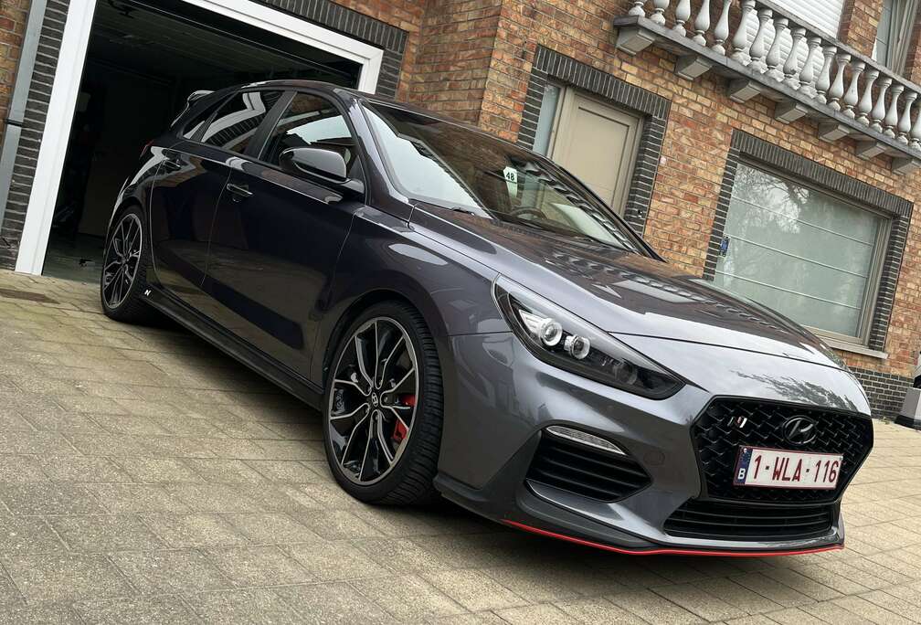 Hyundai N 2.0 T-GDi Performance Pack