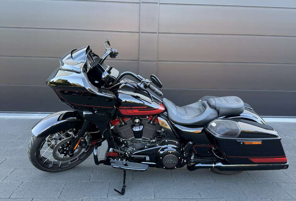CVO BLACK EDITION 2022 - Btw Inclusief