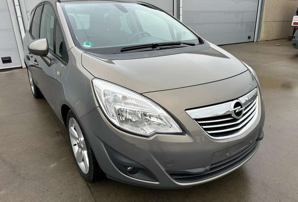 Opel Meriva 1.7 CDTI Color Edition