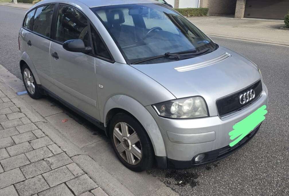 Audi 1.4i 16v S line