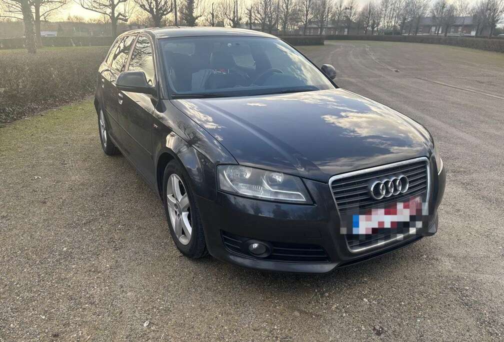 Audi Sportback 1.6 TDi Ambition S line Start/Stop DPF