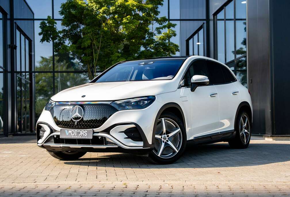 Mercedes-Benz 350 4-Matic AMG Line - Achterassturing - Hyperscreen - Pano - trekhaak - Digital LED - 360 Camera -