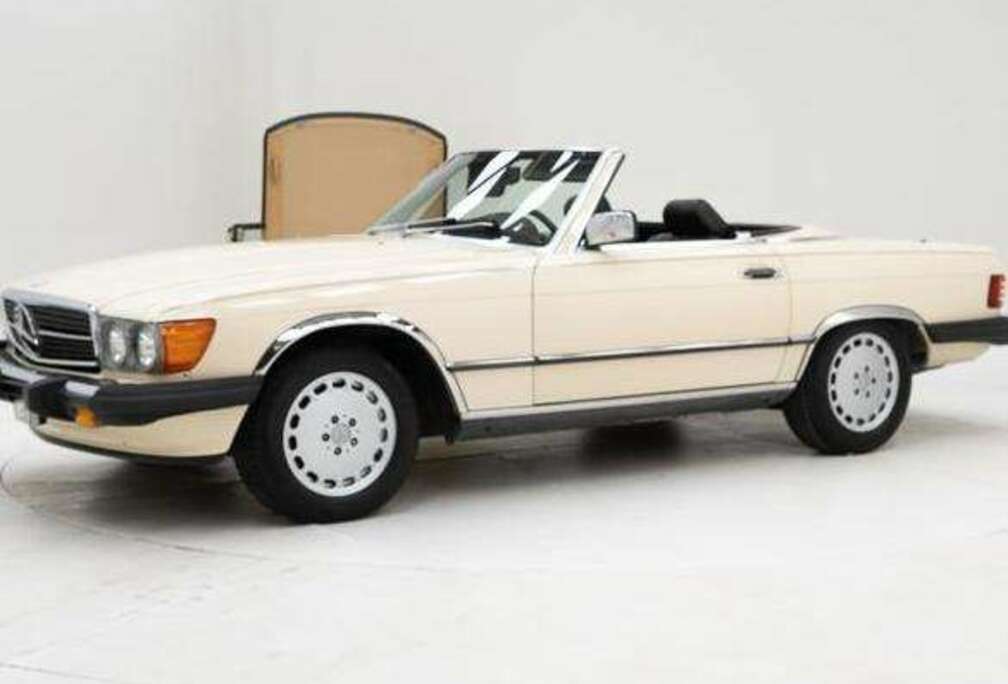 Mercedes-Benz \'86 CH7464