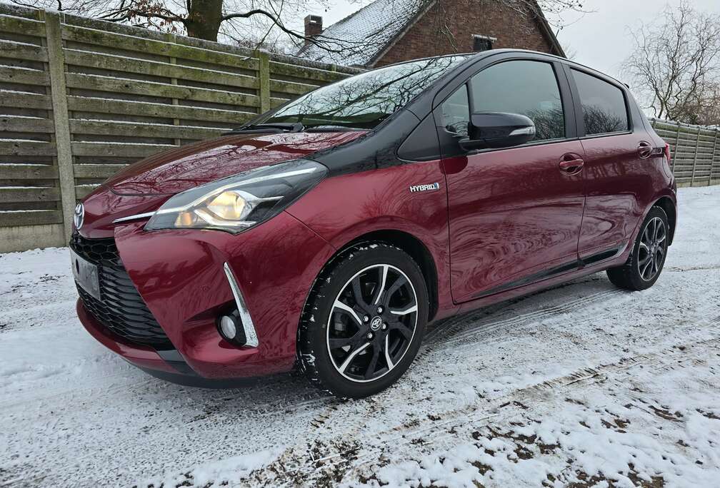 Toyota Yaris Hybrid 1.5 VVT-i Comfort