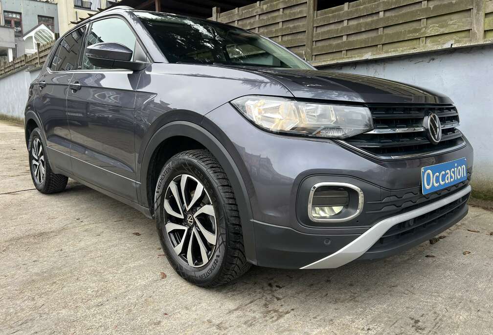 Volkswagen 1.0 TSI Active 95cv OPF Appel CarPlay Clim Camera