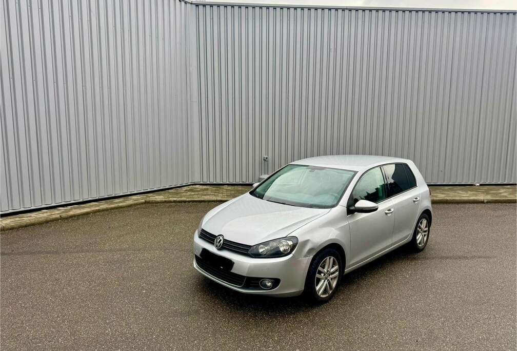 Volkswagen 1.6 CR TDi Highline DPF