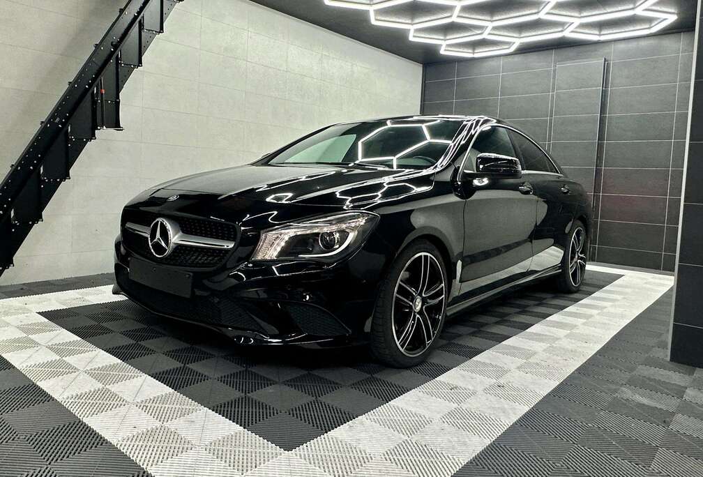 Mercedes-Benz CLA 180 *** GARANTIE 1 AN ***