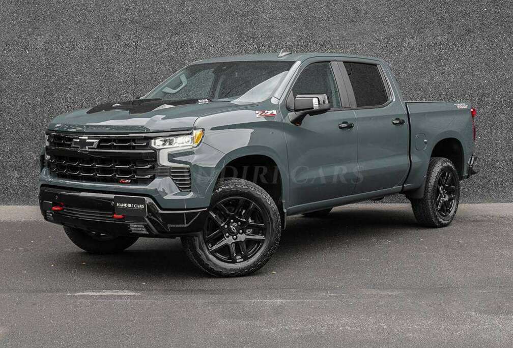 Chevrolet 2026 LT Trail Boss €63200 6.2L V8 Cypress Gray