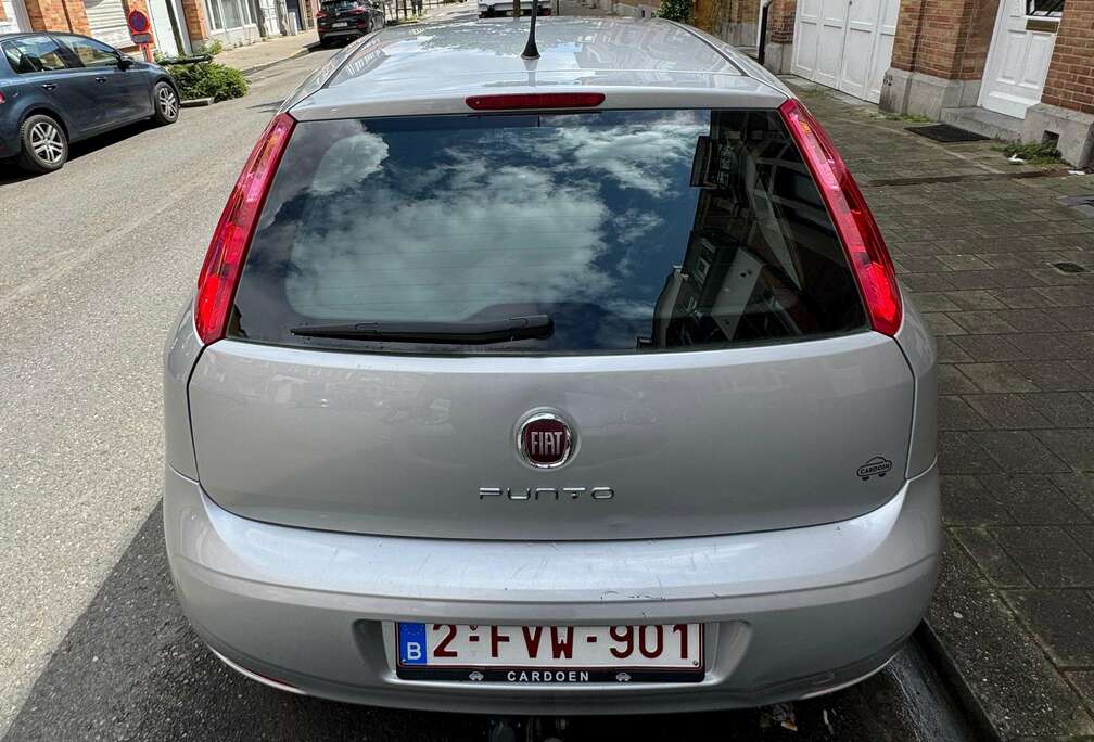 Fiat Punto 1.2i Young II