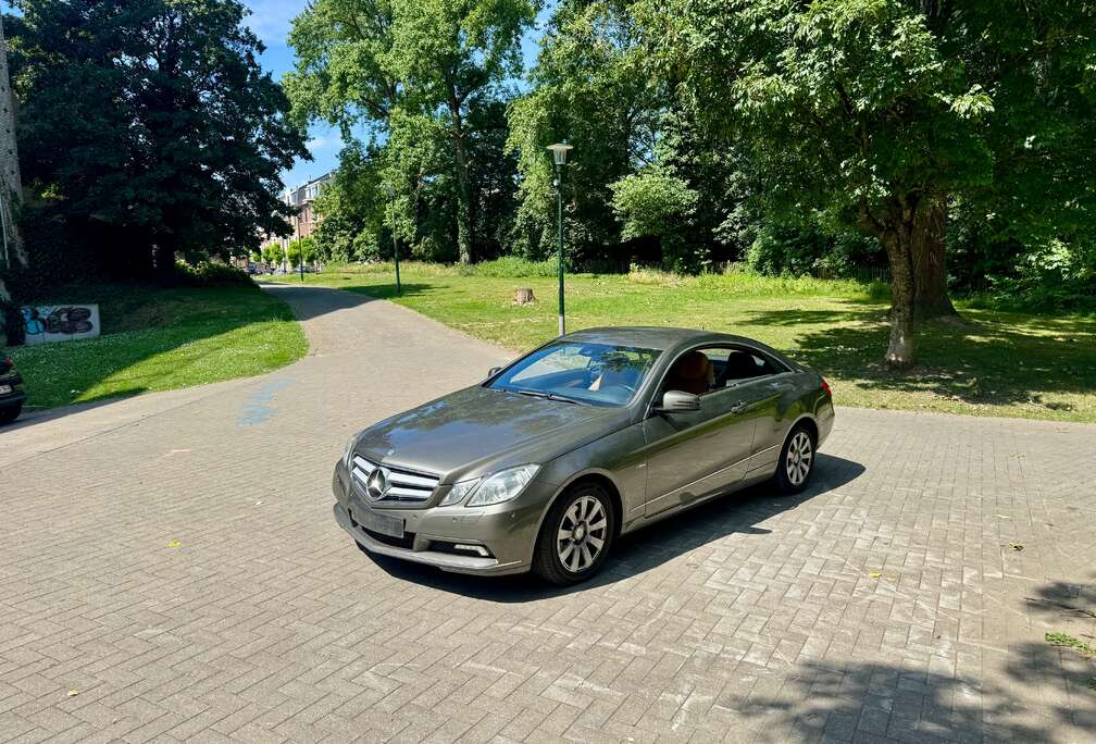 Mercedes-Benz COUPE E 220 CDI BE Avantgarde