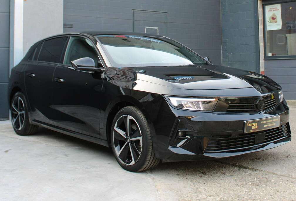 Opel Astra Sports Tourer 1.2 Turbo GS S/S
