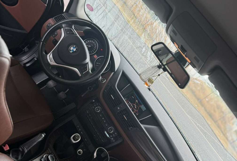 BMW sDrive 18d 143 ch Executive