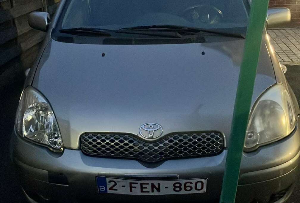 Toyota 1.3i VVT-i 16v Linea Luna