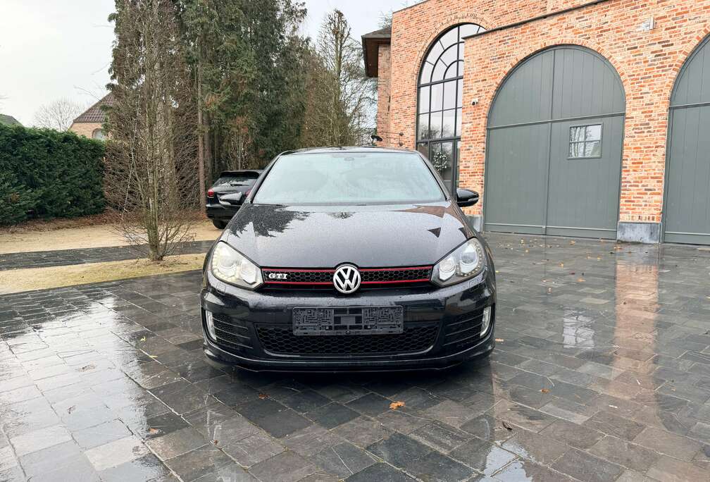 Volkswagen Golf 2.0 GTI Edition 35